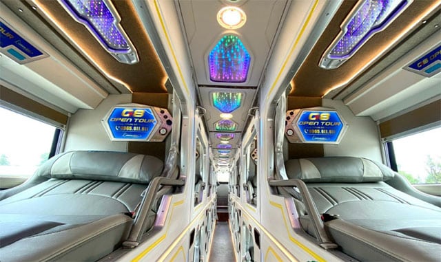 Dòng xe Limousine cao cấp của nhà xe G8 đi êm ái hạn chế tình trạng say xe (Nguồn: Danhbanhaxe.com)