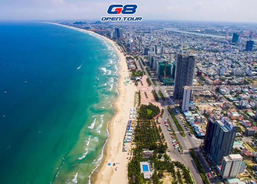 Check-in tại bãi biển Mỹ Khê